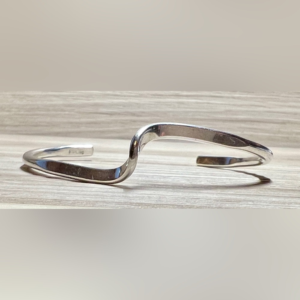 Vintage Handmade Sterling Silver Modernist Twisted Wavy Cuff Bracelet, 6.5", 12g